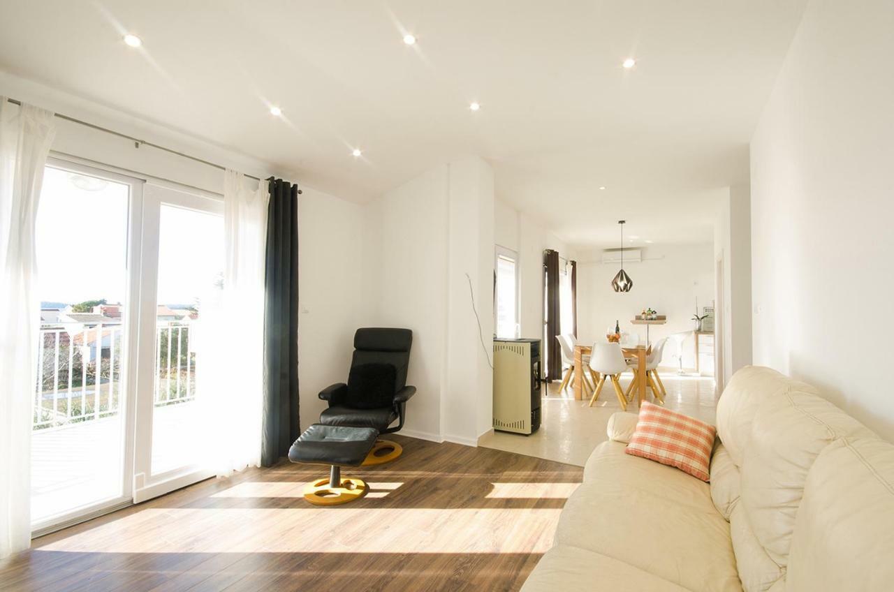 Apartman Korina Sukošan Exterior foto