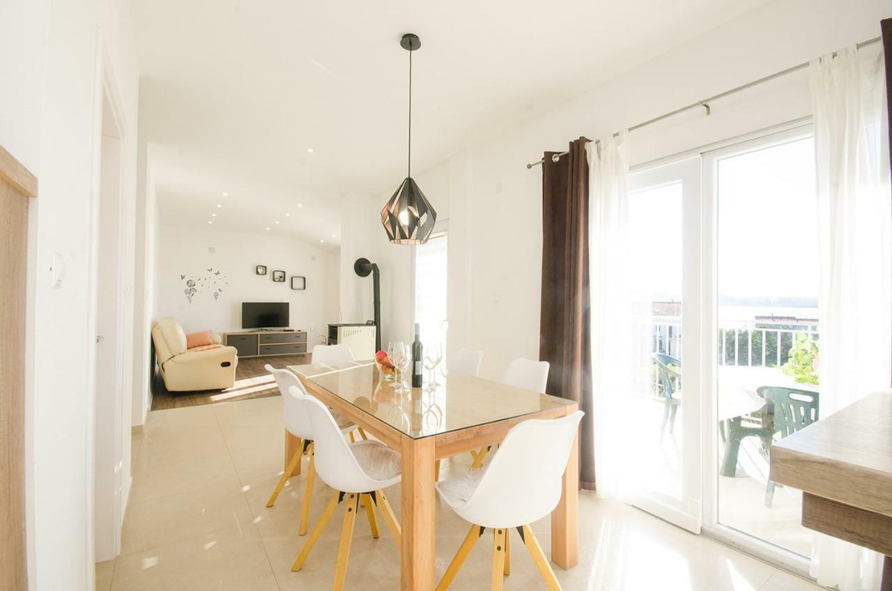 Apartman Korina Sukošan Exterior foto