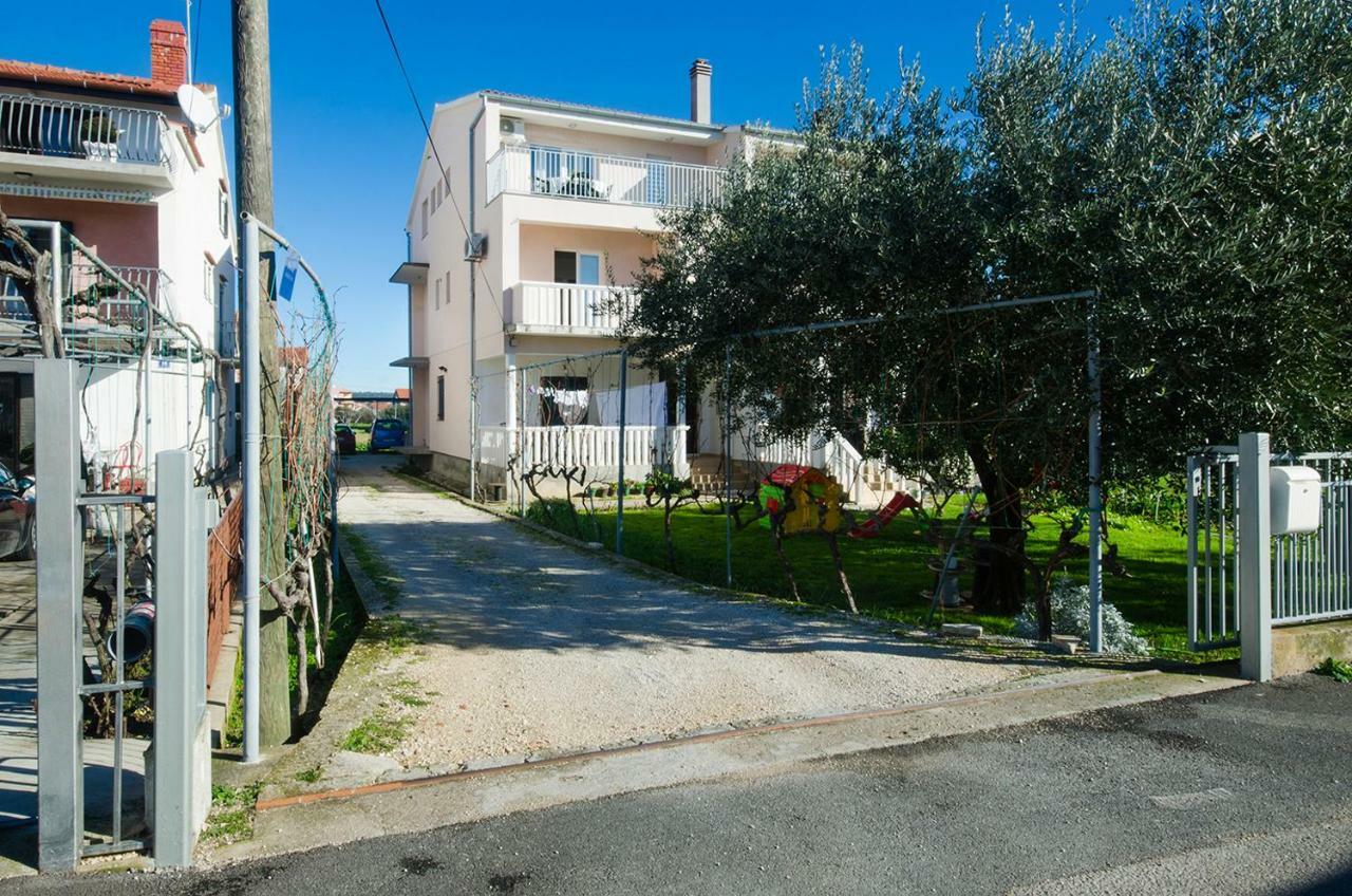 Apartman Korina Sukošan Exterior foto
