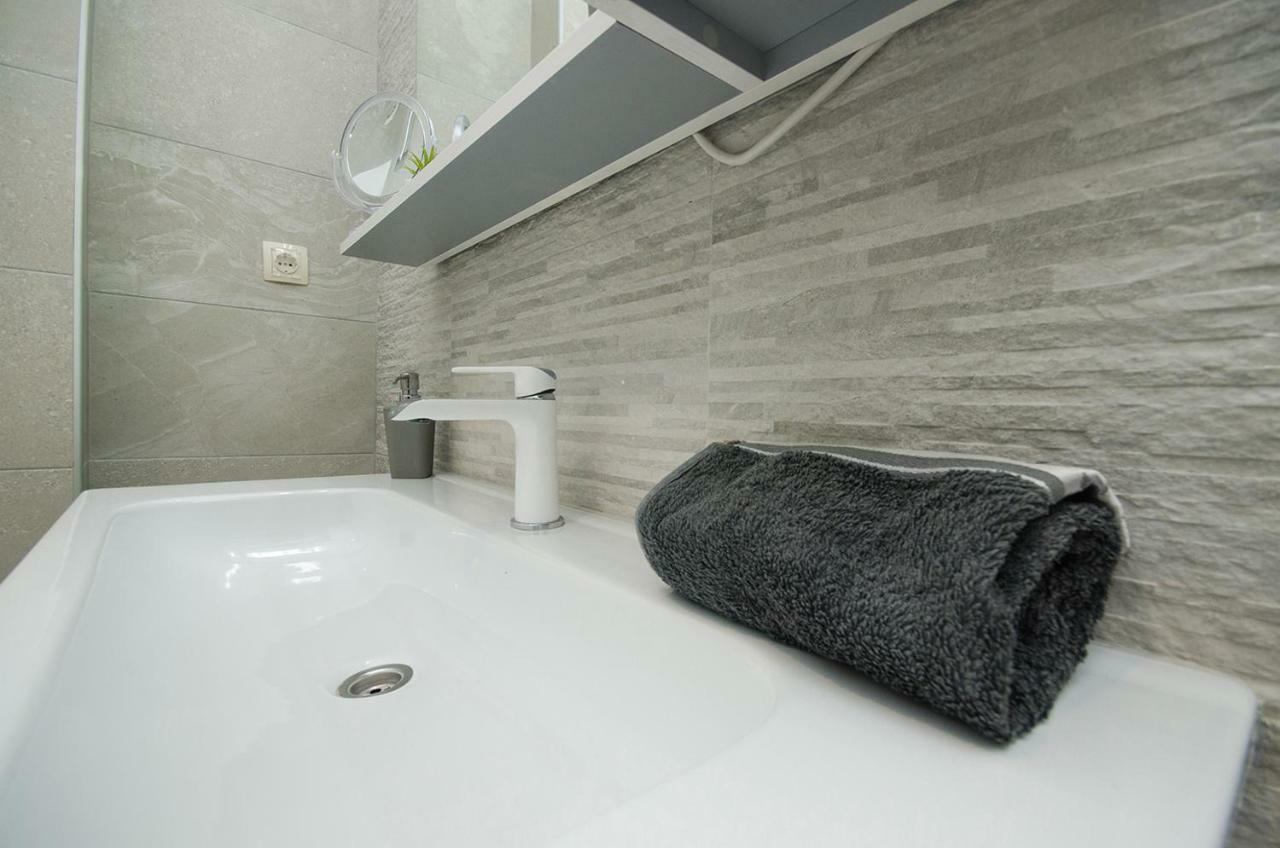 Apartman Korina Sukošan Exterior foto