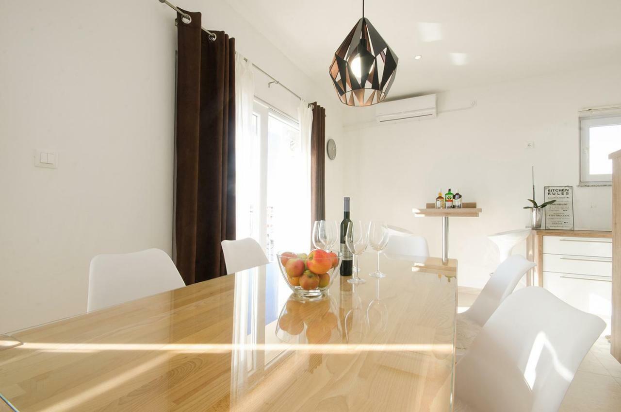 Apartman Korina Sukošan Exterior foto